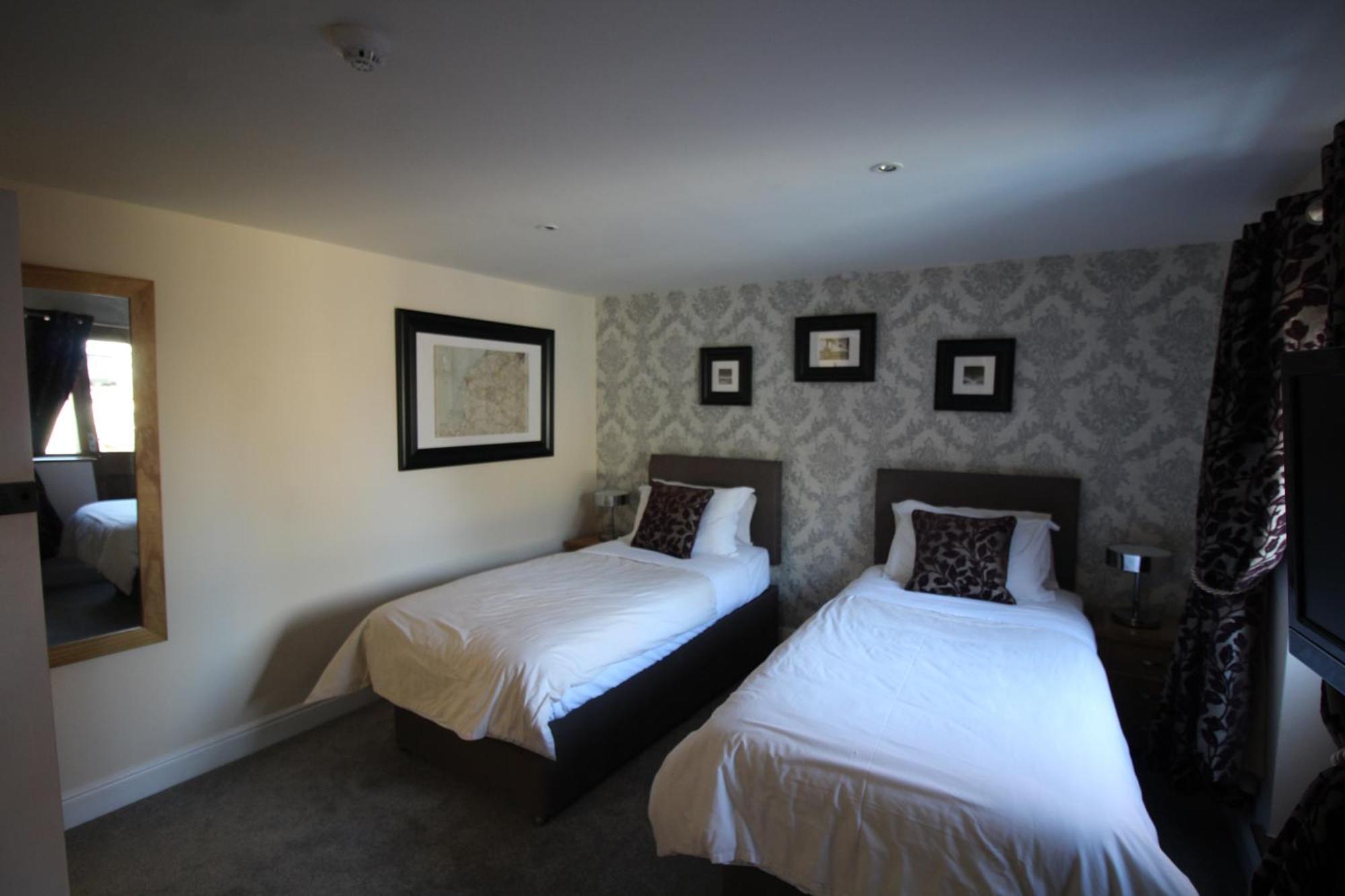 The Clothiers Arms Otel Stroud  Oda fotoğraf